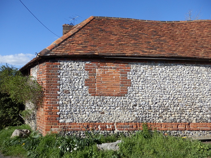 Roman bricks at Skirmett
